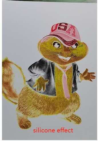 تانے بانے پر سیاہی کو ہیٹ سیٹ کریں۔